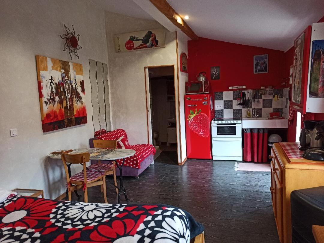 Gite Du Chateau De Retourtour Lamastre Dış mekan fotoğraf