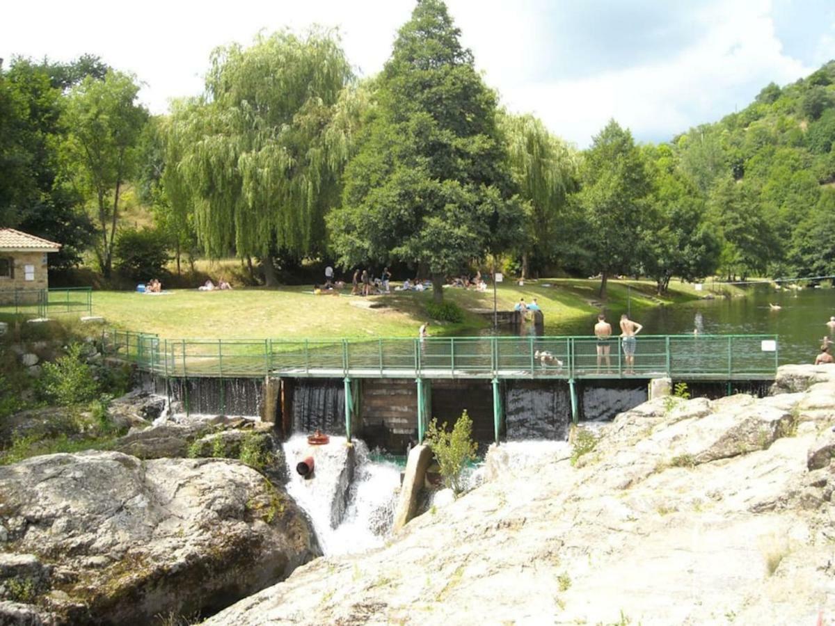 Gite Du Chateau De Retourtour Lamastre Dış mekan fotoğraf